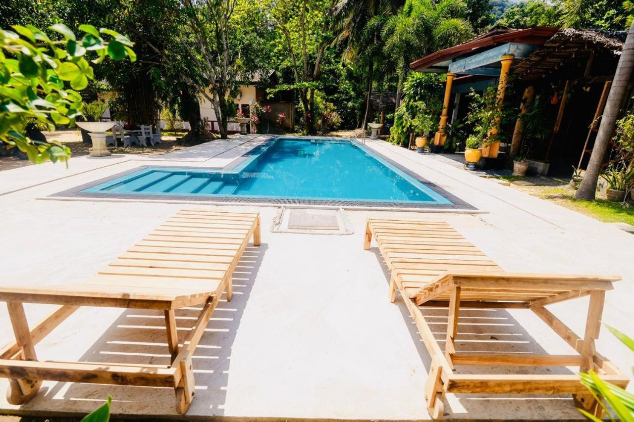 Hotel Rathnapriya Oasis Ampara Exterior foto